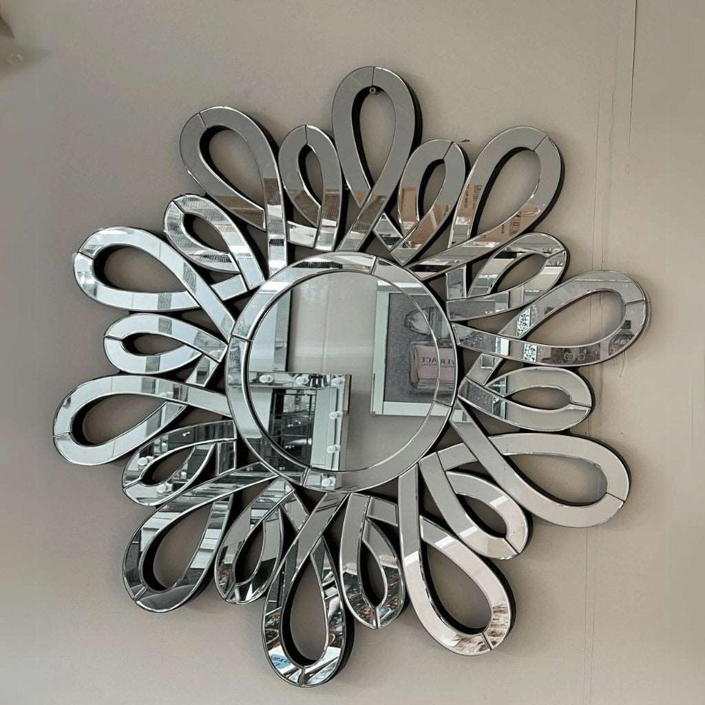 Round Flower Mirror